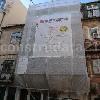 Edifício na rua dos Poiais de São Bento
