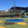 Parque infantil en calle Venecia